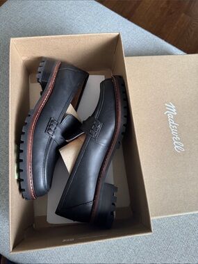 Madewell Corinne Lugsole Black Leather classic Loafer New In Box